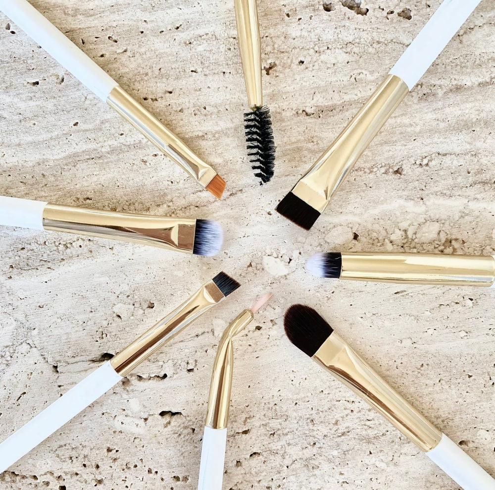 
            
                Load image into Gallery viewer, BROW BIBLE- ULTIMATE BROW BRUSH COLLECTION
            
        