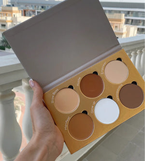 
            
                Load image into Gallery viewer, BROW BIBLE- MAGNETIC CONCEALER PALETTE
            
        